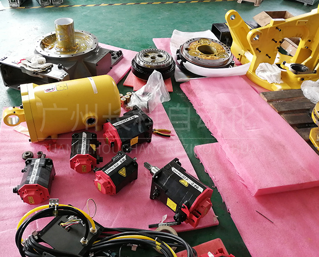 發那科R-2000iC拆機件 發那科R-2000iC拆機件