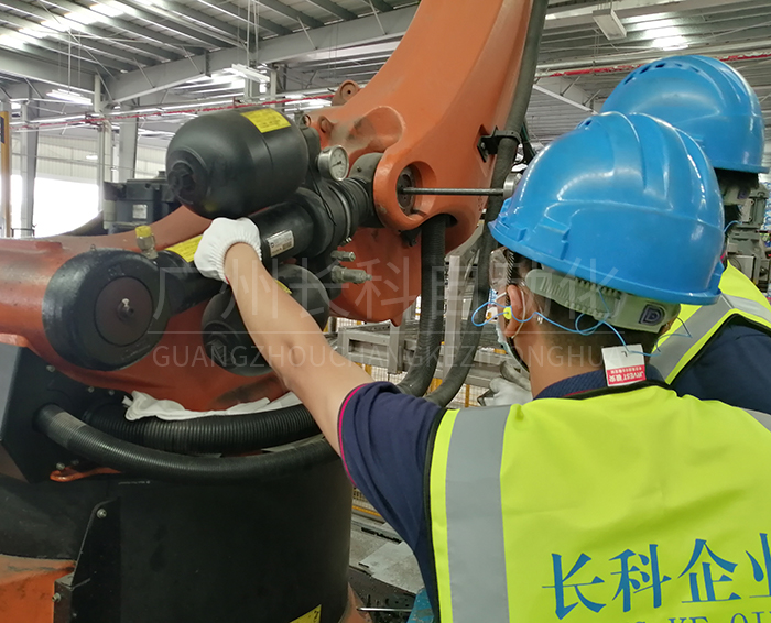 KUKA平衡缸維修 KUKA平衡缸維修