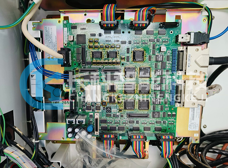 安川控制柜YASNAC XRC CSL1200D 安川控制柜YASNAC XRC CSL1200D