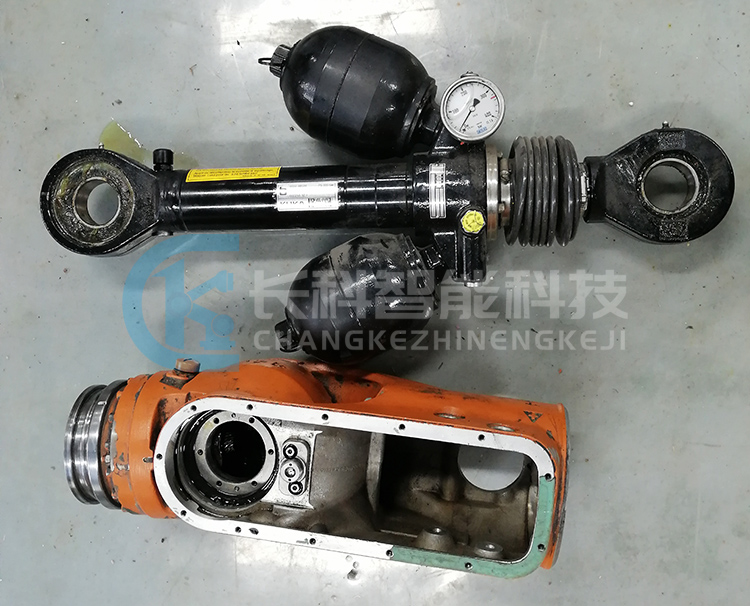 庫卡機(jī)械臂四五六軸手腕拆解維修 庫卡機(jī)械臂四五六軸手腕拆解維修